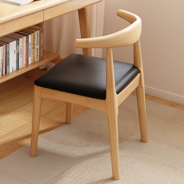Nordic Solid Wood Chair Simple Modern Home Desk and Study Chair for Living Room Dining Computer Use Horn Chair for Children
