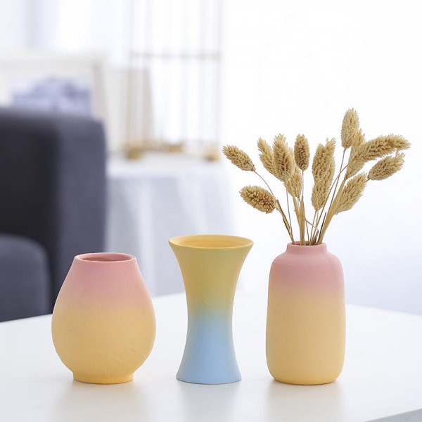 Modern Design Gradient Color Simple Ceramic Vase Frosted Glazed Porcelain Vases for Home Furnishings Small Flower Vase Display