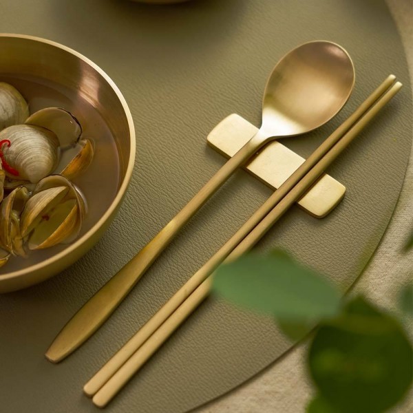 Bronze Dining Set Royal-Style Home Furniture for Modern Kitchen Restaurant Hotel and Apartment Use