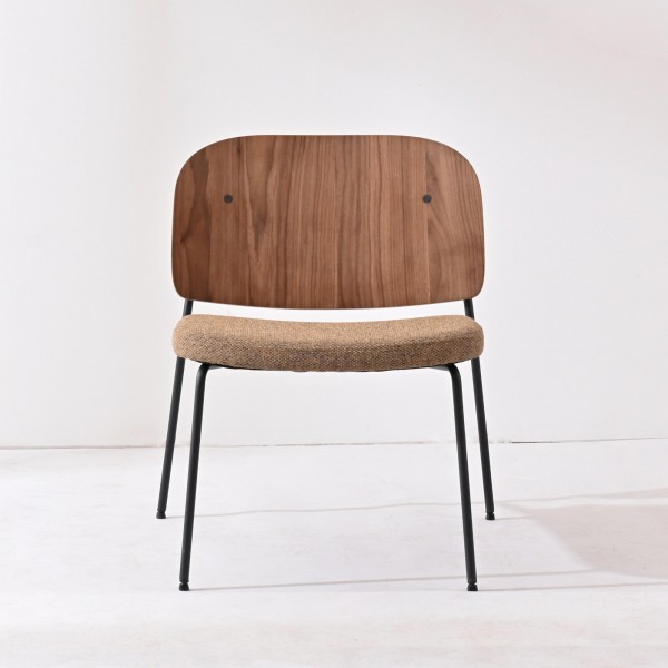 Wholesale Factory Indoor Furniture Nordic Minimalist Elegant Modern Metal Frame Relax Wood Living Room Chair with Soft Cushion