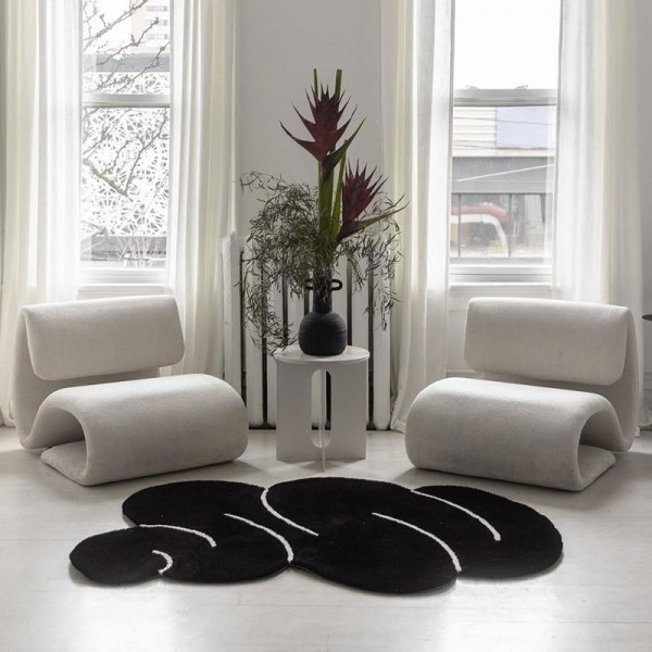 Minimalist S-shaped Sofa Chair Lambskin Leisure Chair Suitable for Living Room Bedroom Special-shaped Single Chair