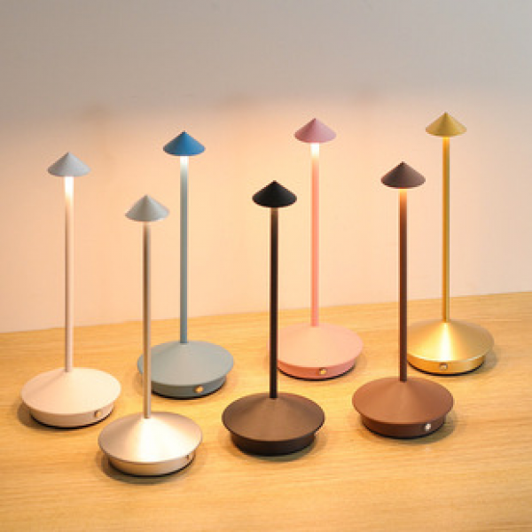 Sharp mushroom shaped lamp, foreign trade bedroom, outdoor bar, American Western restaurant, waterproof arrow, touch charging atmosphere desk lamp