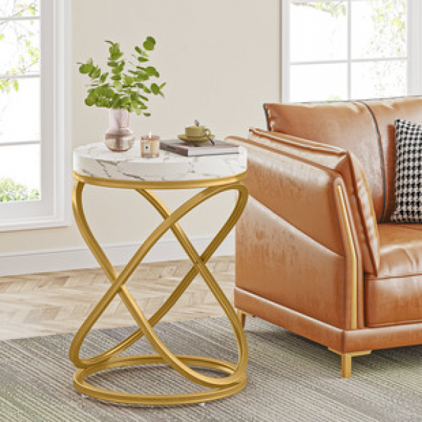Small side table ins, light luxury living room by the wall, a few sofas, high-end feeling, small apartment table, homestay, hotel bedside table